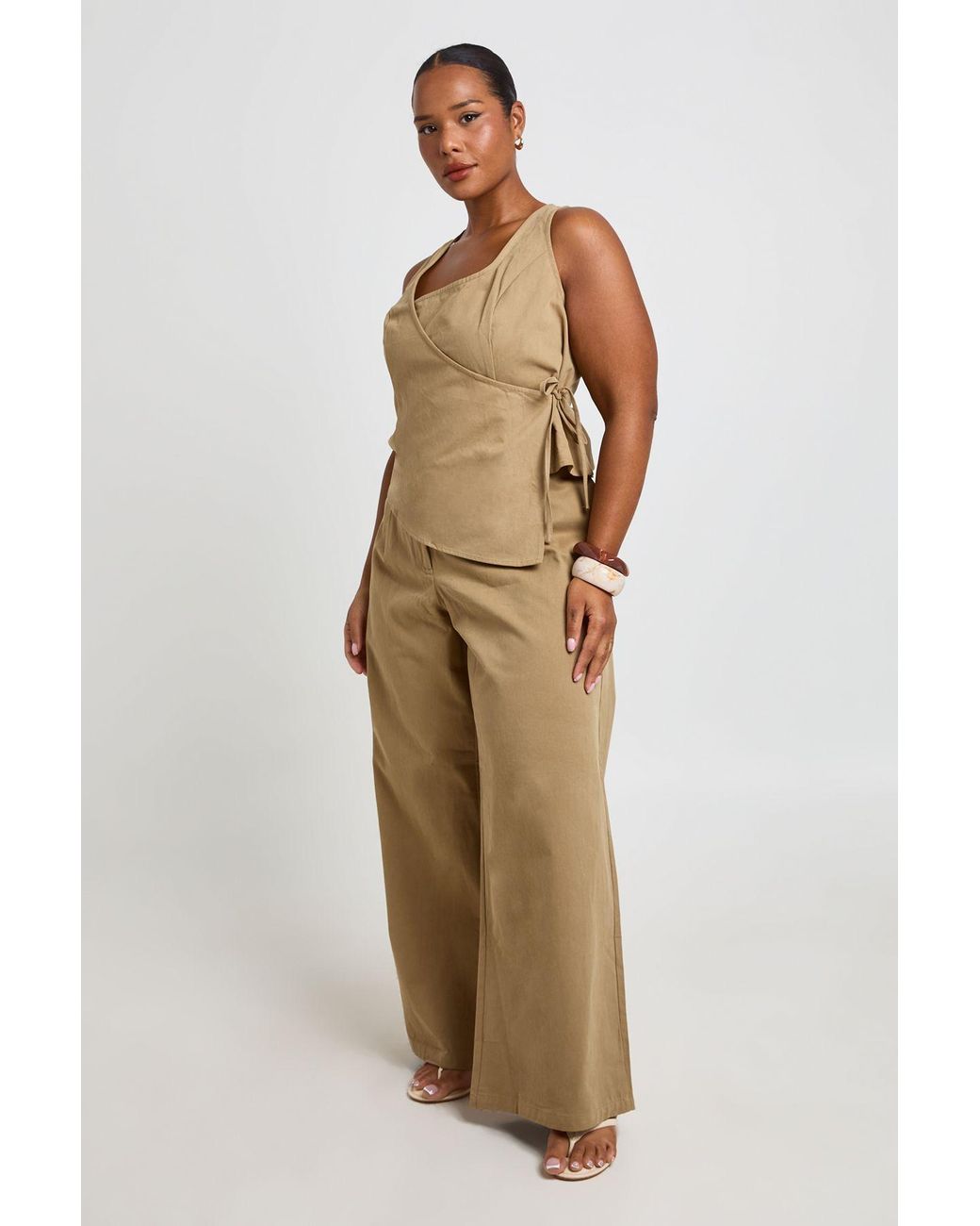 Boohoo Natural Plus Cotton Twill Wide Leg Trousers