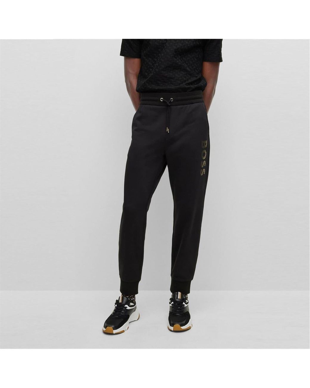 Boss Black Lamont Solid Patterned Slim Joggers for men