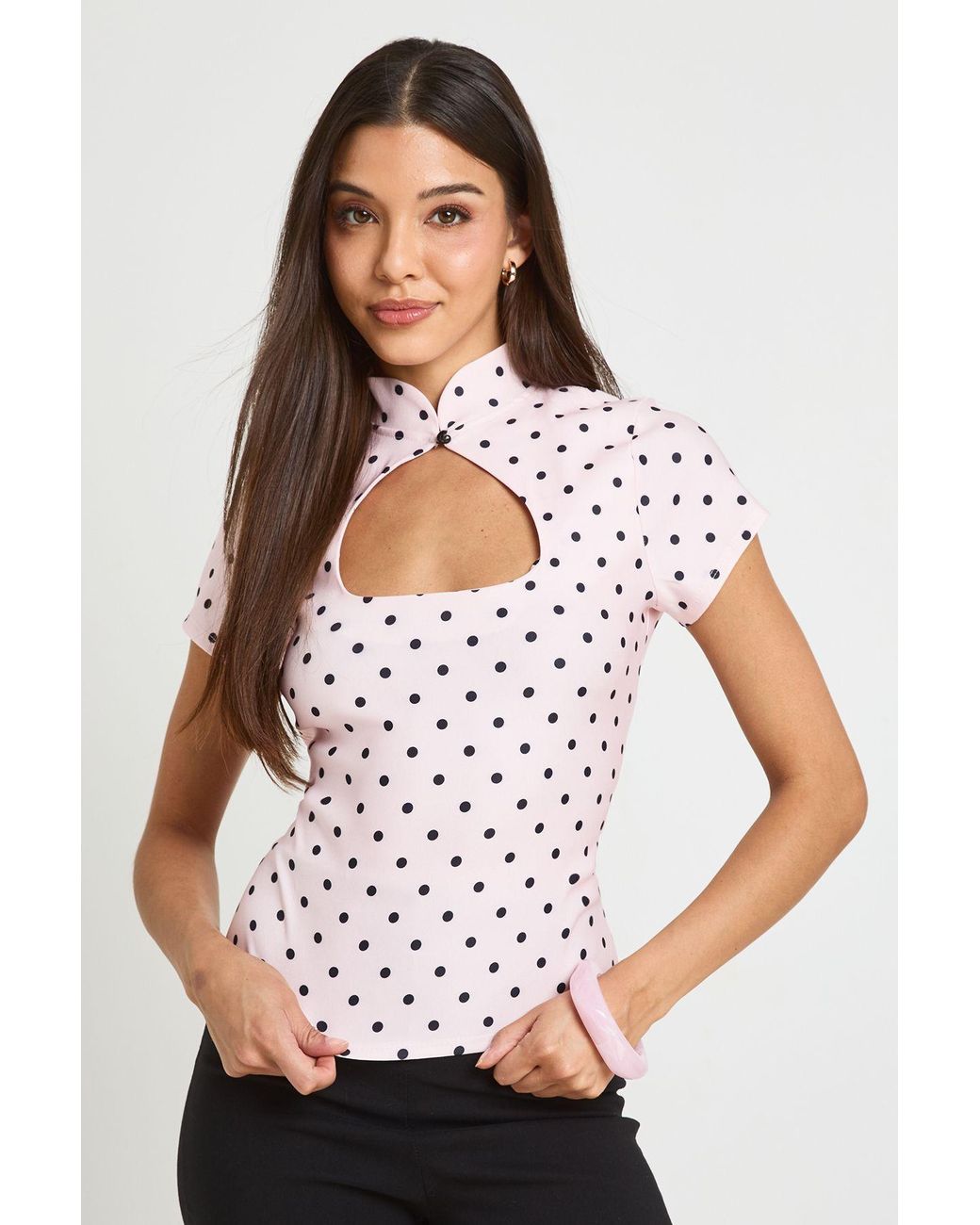 Boohoo White Polka Dot Bengaline Key Hole Cap Sleeve Top