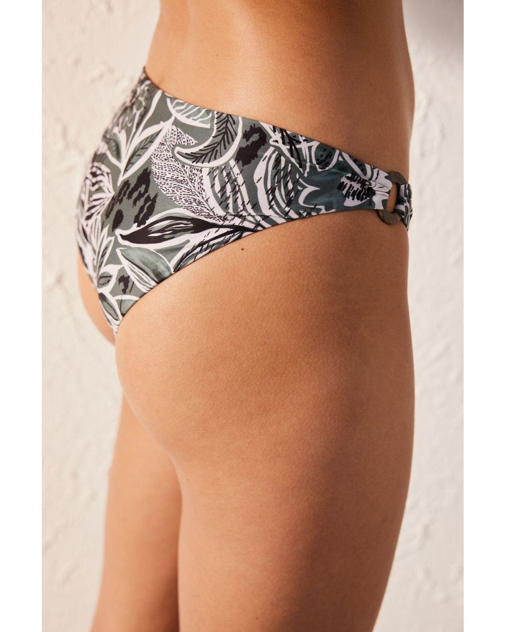 Penti Black Low-Waist Tropical Hipster Bikini Bottoms