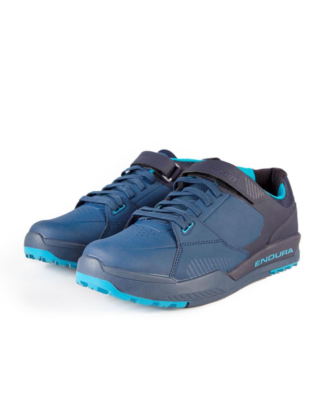 Endura Blue Mt500 Burner Flat Shoes for men
