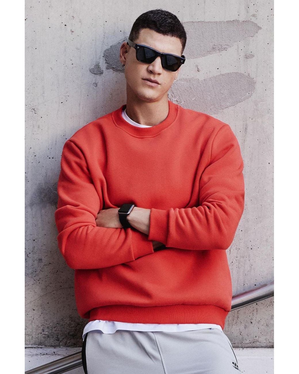 TOMMY LIFE Red Plain Crew Neck Sweatshirt for men