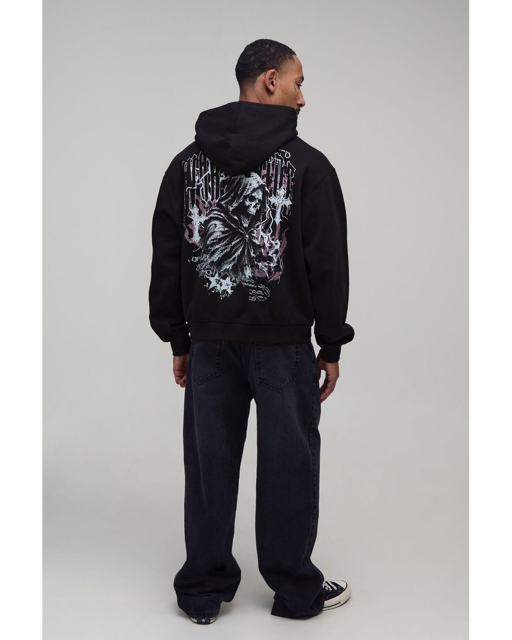BoohooMAN Black Oversized Boxy Worldwide Gothic Graphic Hoodie for men