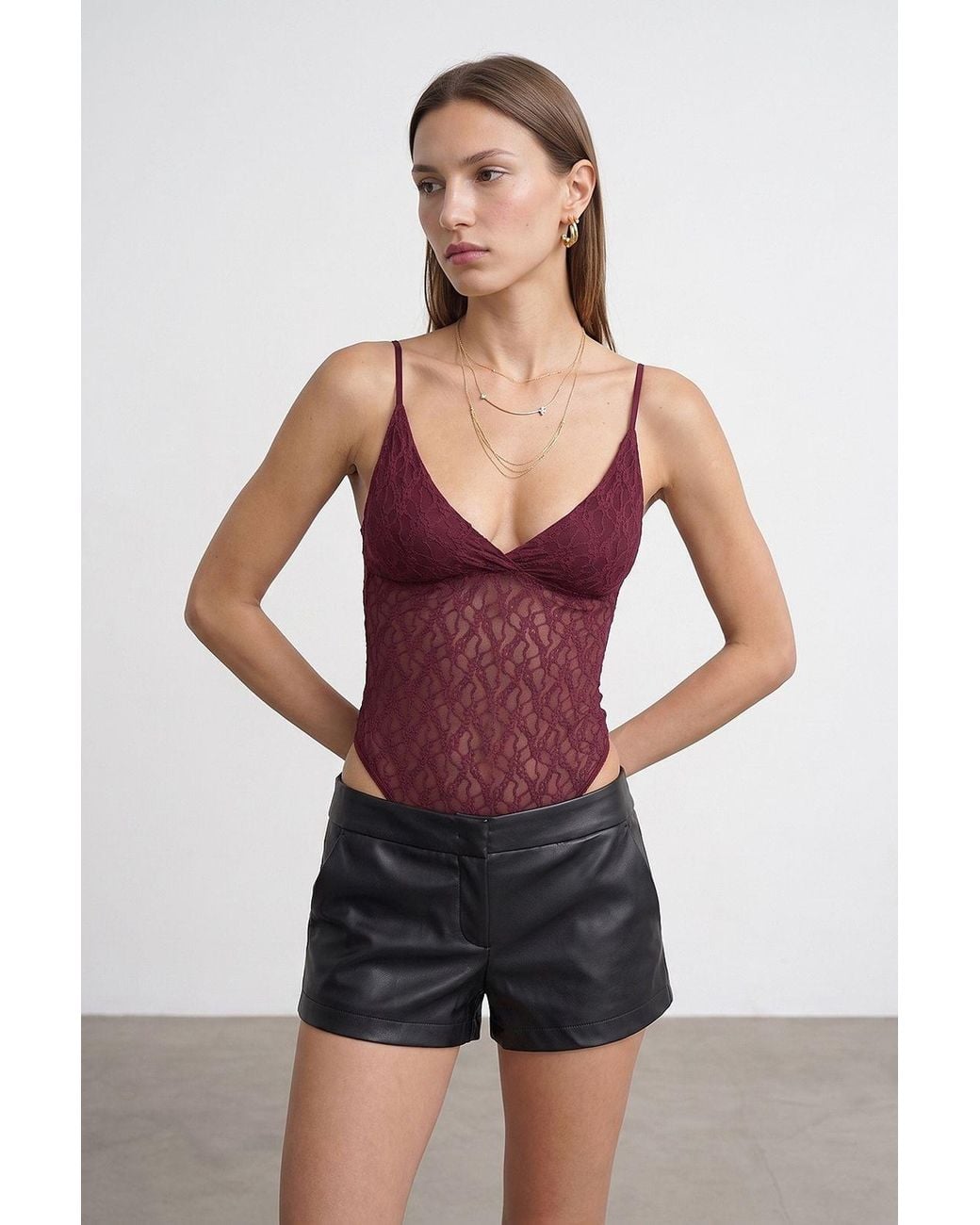 Dilvin Red Lace Sleeveless Bodysuit Blouse