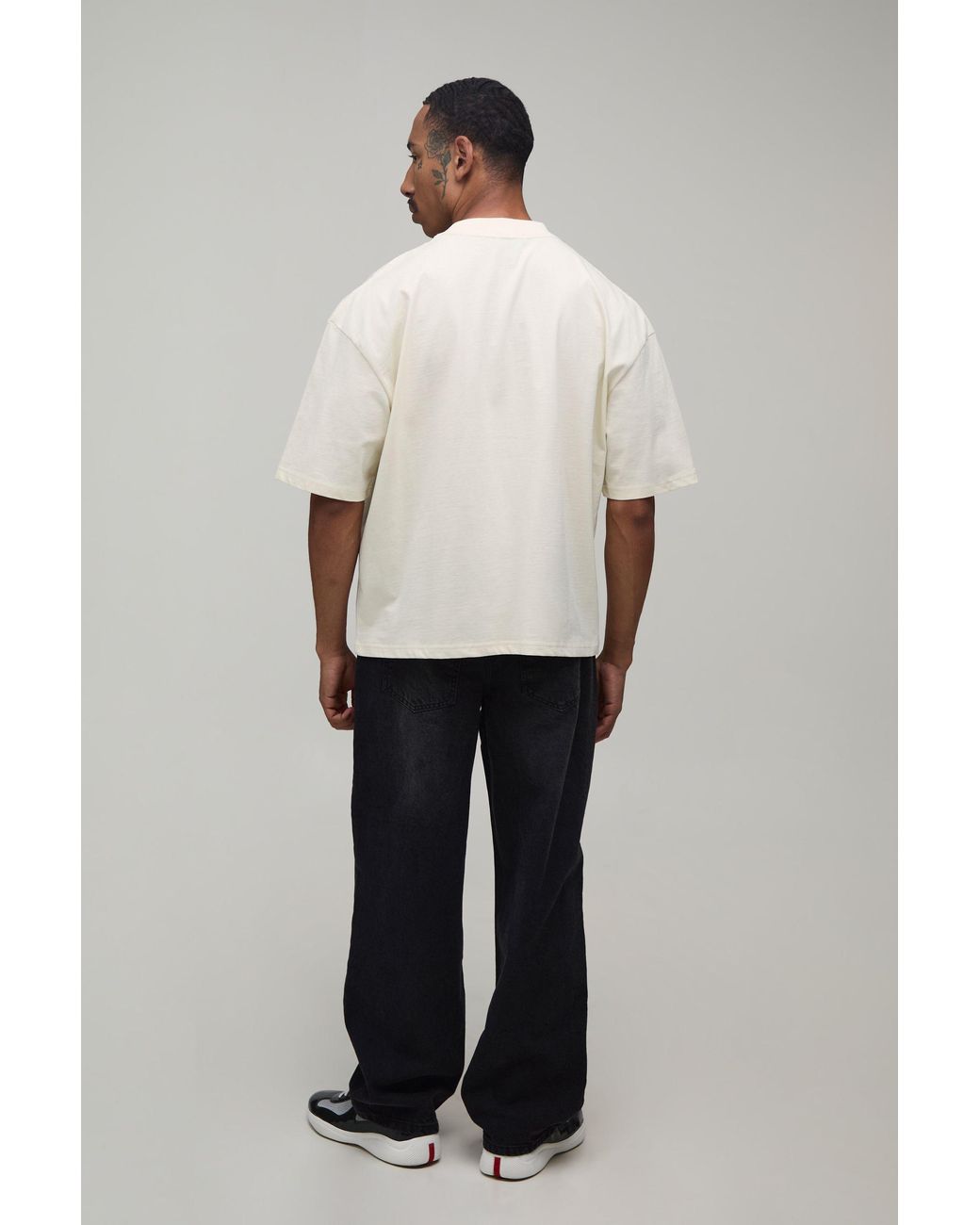 BoohooMAN Natural Oversized Boxy Dragon Embroidery T-Shirt for men