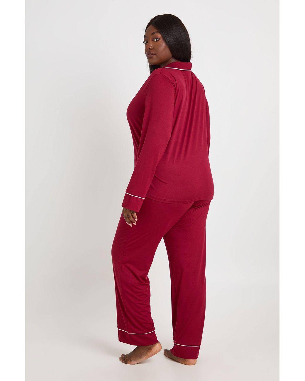 Boohoo Red Plus Piping Detail Long Sleeve Shirt & Trouser Pyjama Set