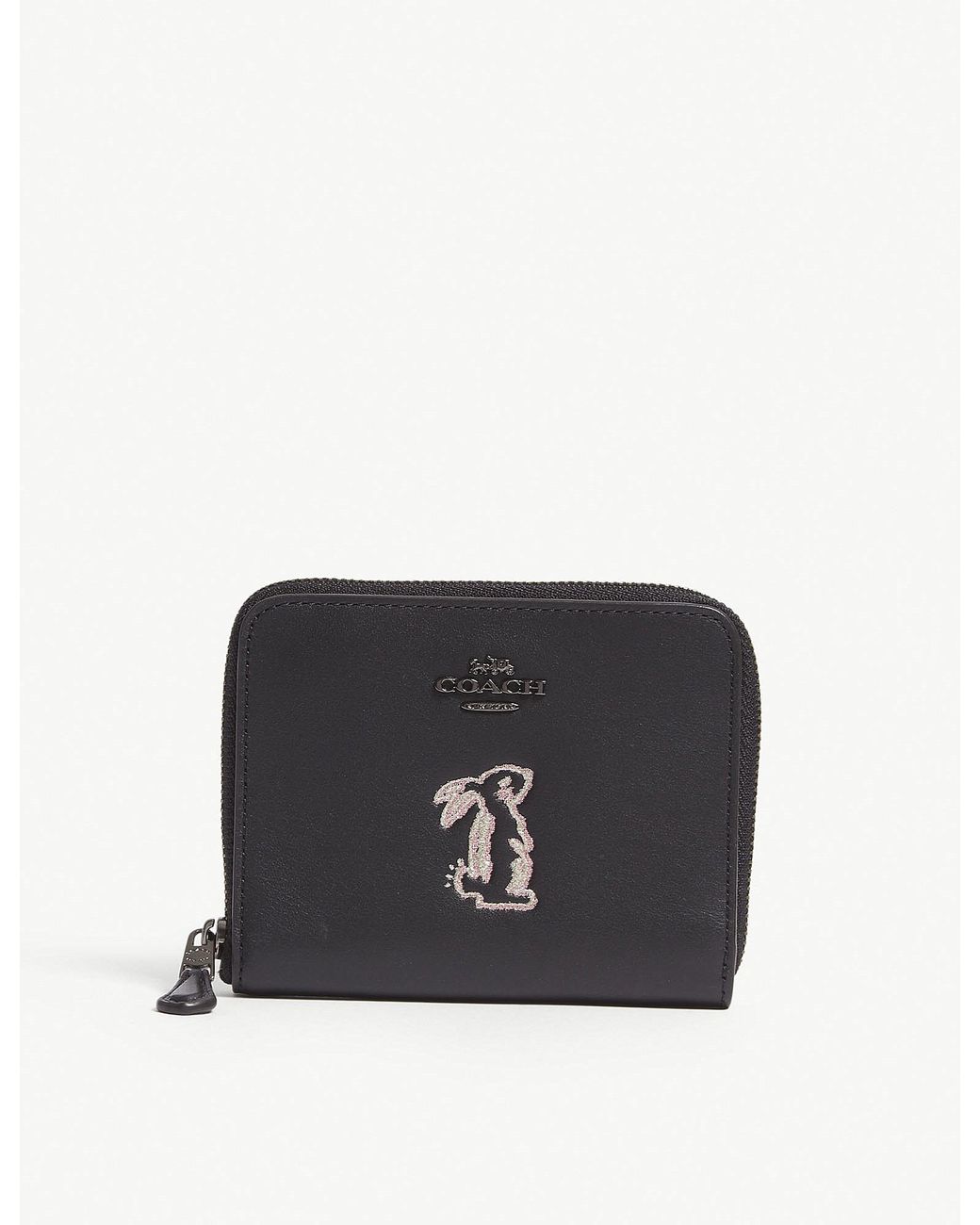 Selena gomez shop coach wallet