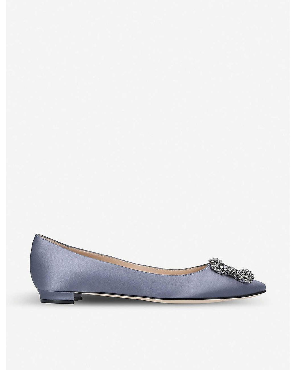 manolo hangisi flats sale