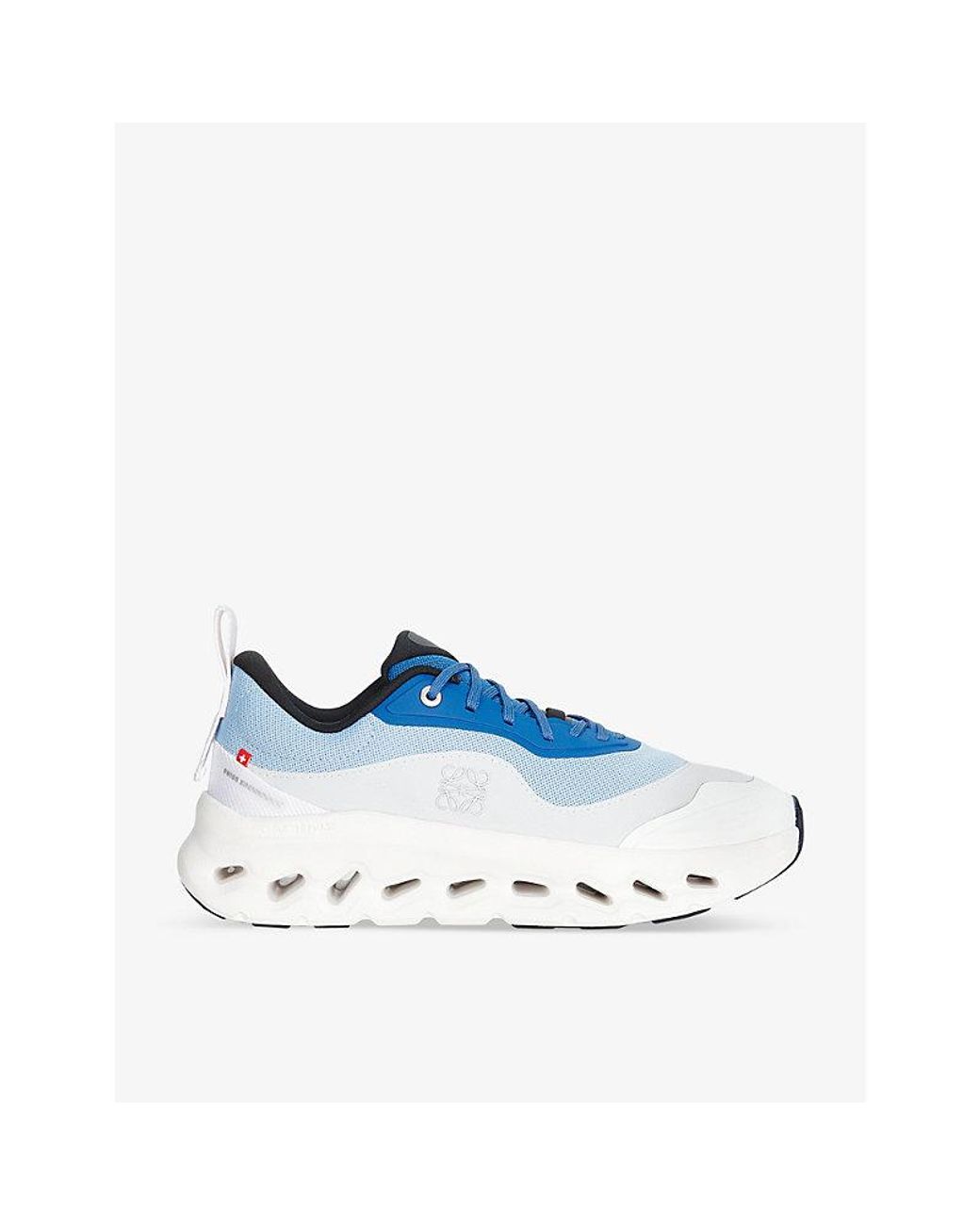 loewe-BLUEWHITE-Cloudtilt-2-0.jpeg