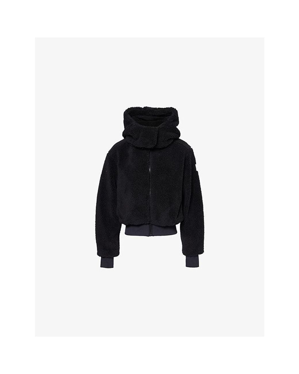 alo-yoga-Black-Foxy-Sherpa-