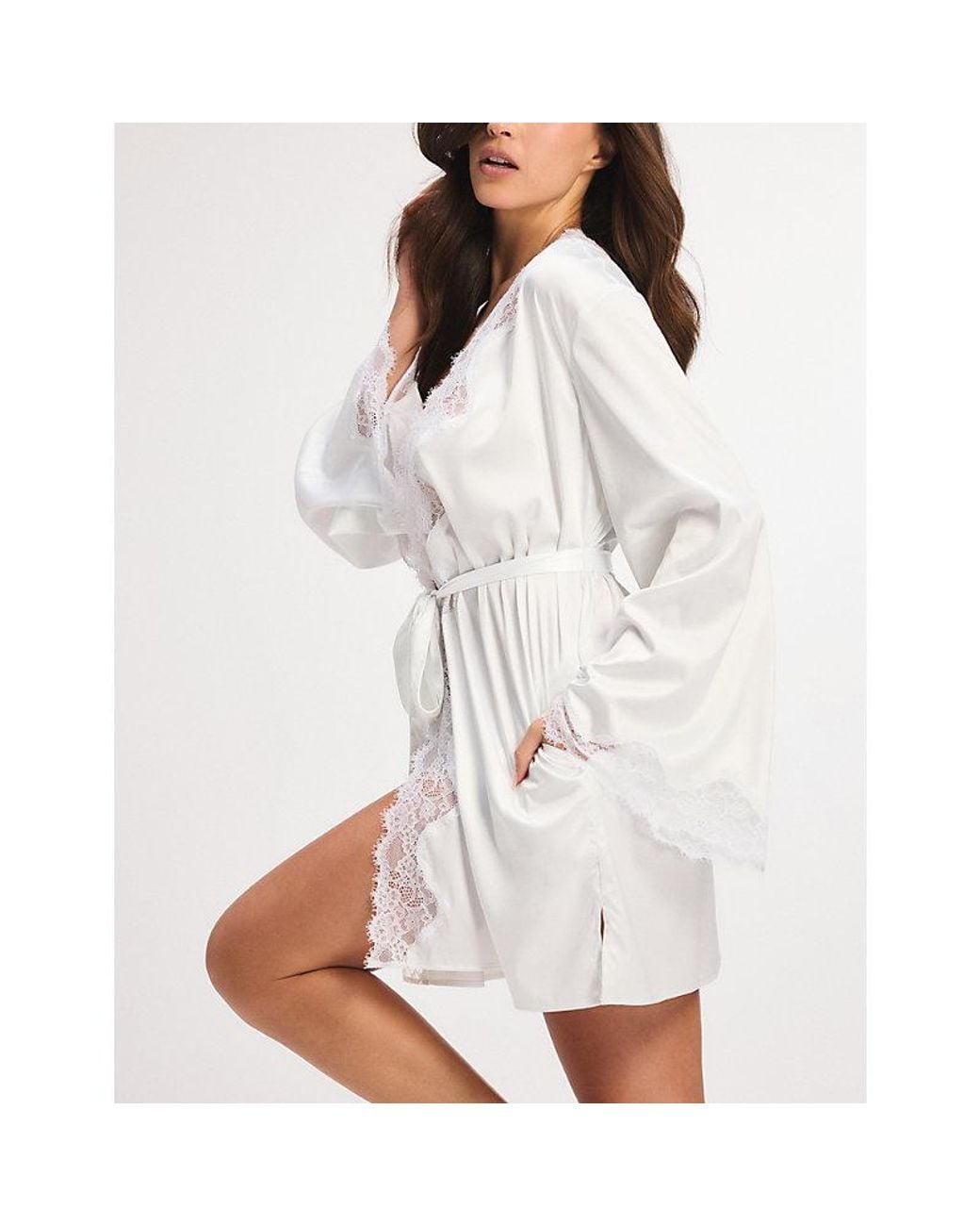 Savage x Fenty White Nite Shade Lace-Trim Satin Robe
