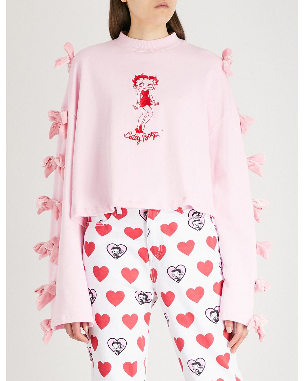 Lazy Oaf X Betty Boop Bow-embellished Cotton-jersey Sweatshirt in Pink |  Lyst