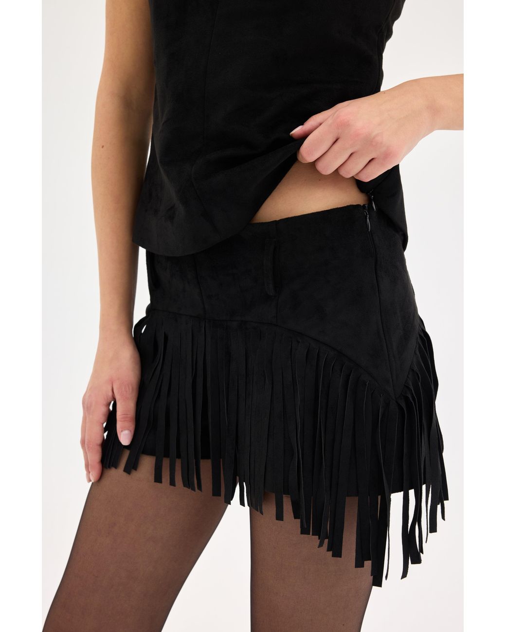 Sélone Studio Black Blair Fringed Shorts