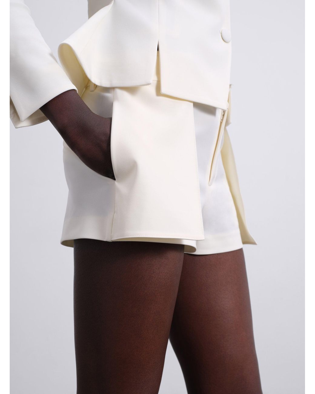 Sélone White Elen Double Layer Shorts