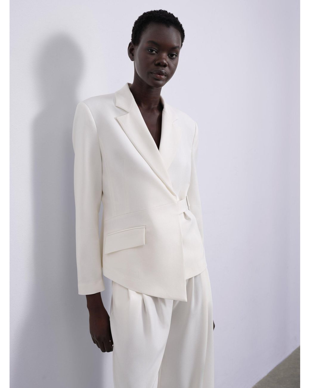 Sélone White Nore Asymmetric Wrap Blazer