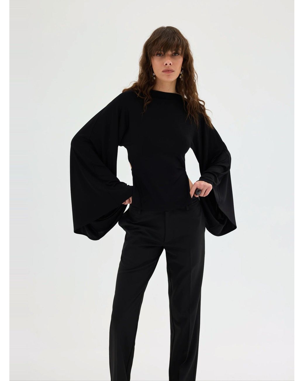 Sélone Studio Black Delphine Seamless Open-Back Top