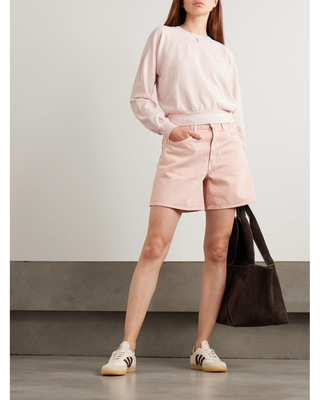 ÉTERNE White Comfortable Minimalist Sweatshirt