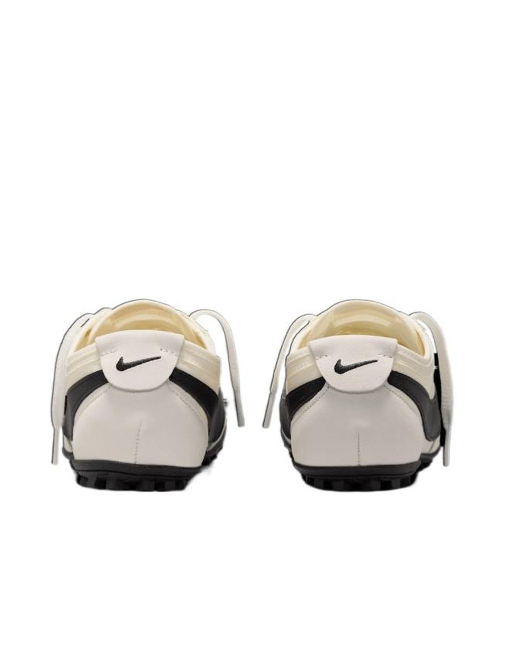 Nike White Round Toe Lace-Up Sneakers