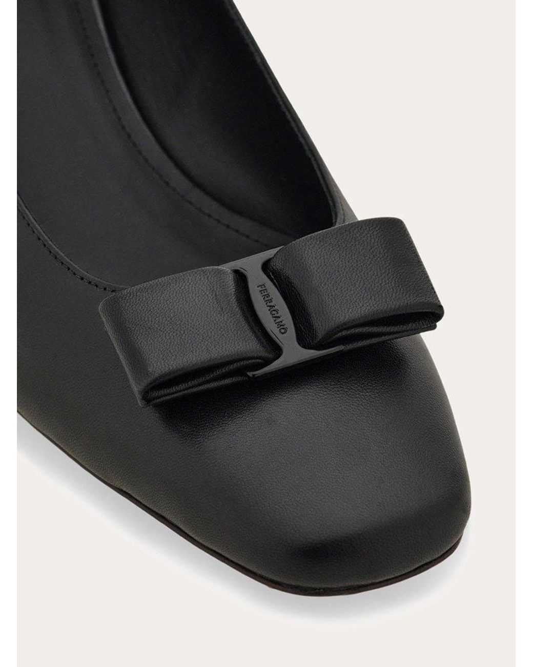 Ferragamo Black Ferragamo Iconic Bow Pumps