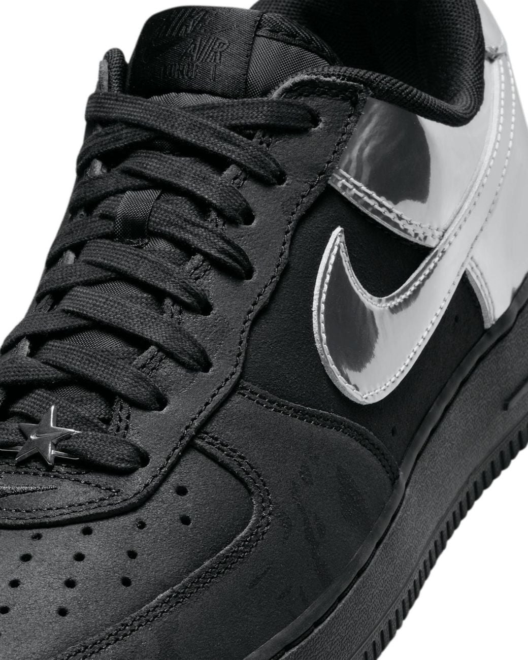 Nike Black Air Force 1 Low Retro Sneakers for men