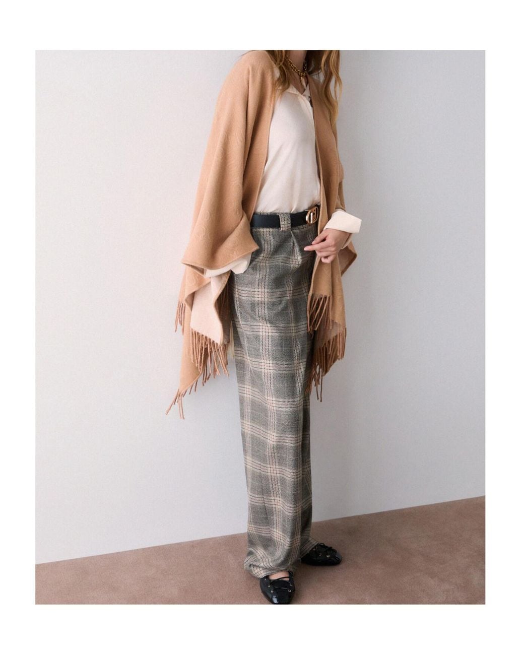 Liu Jo Pink Logo-Jacquard Fringed Scarf