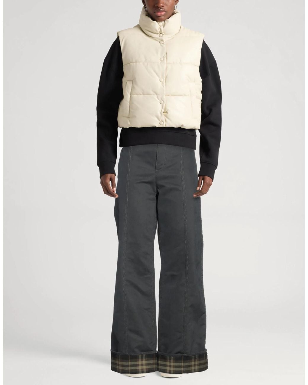 Burberry Gray High-Waisted Straight-Leg Cargo Pants