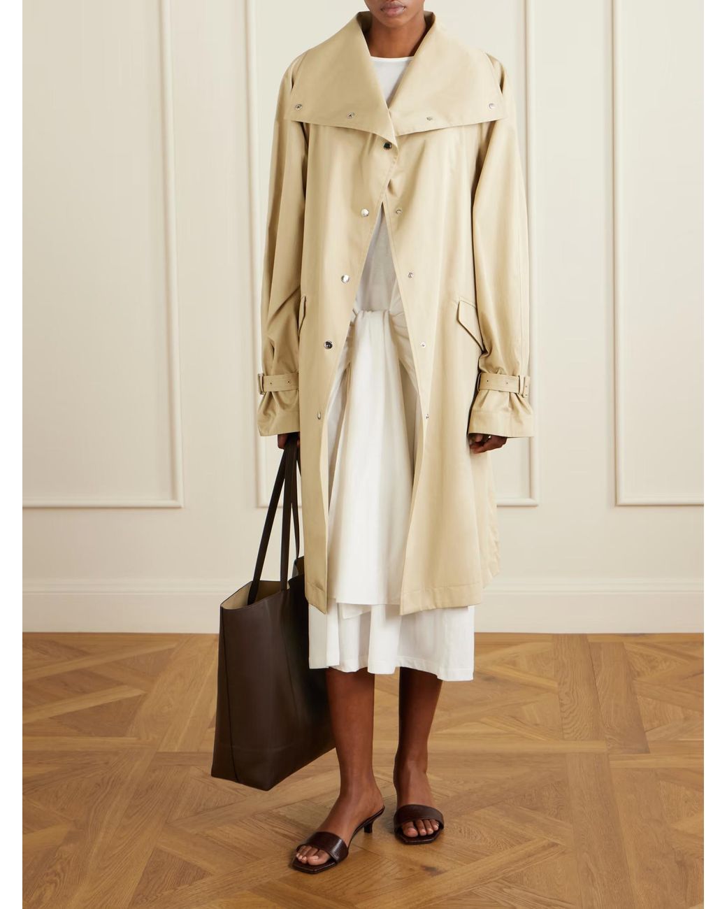 Totême Natural Totême Button-Up Long-Sleeved Coat