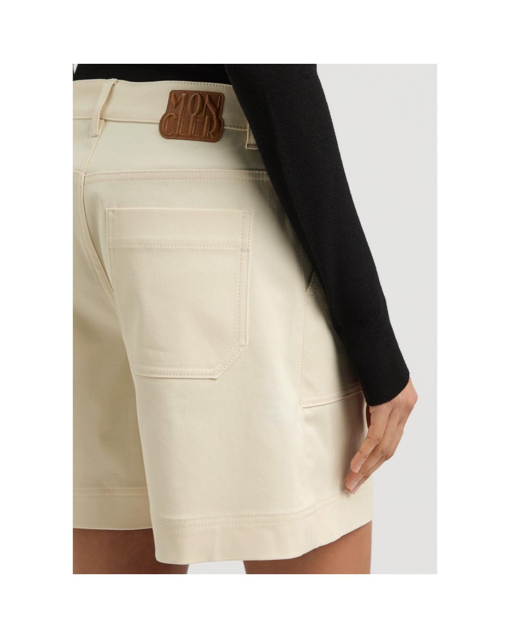 Moncler Natural Stretch Casual Shorts