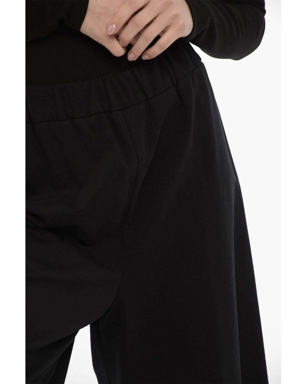 Woolrich Black Logo-Patch Elasticated Shorts