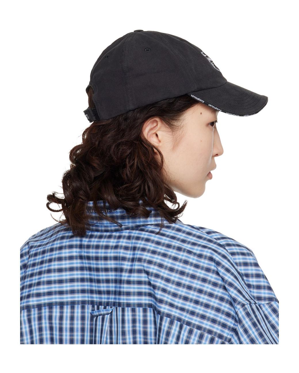 Vetements Black Global Mf Embroidered Text Sticker Cap for men