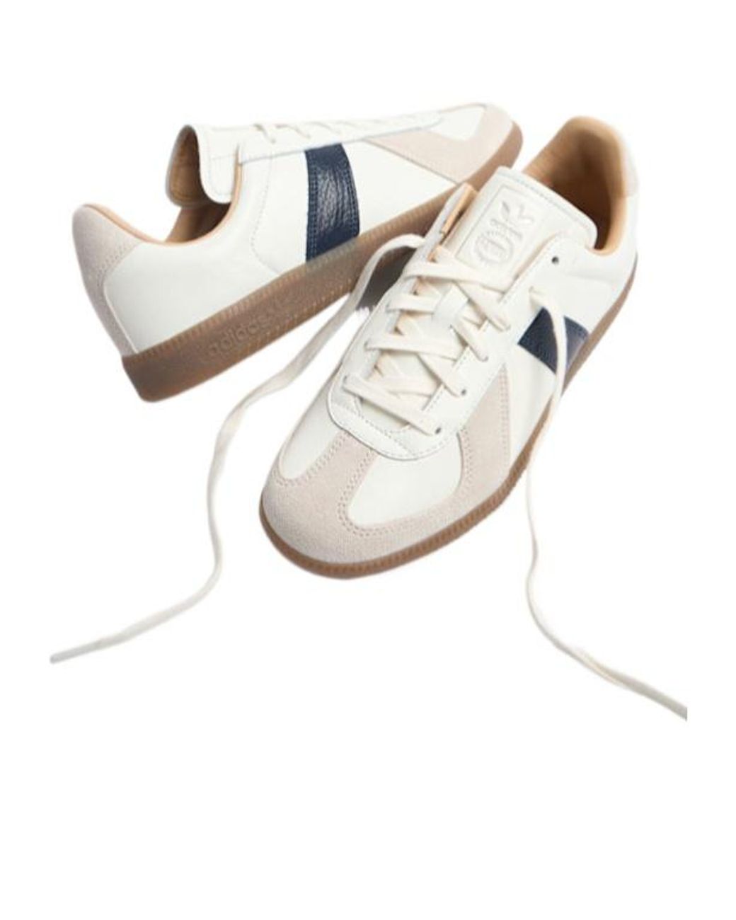 Adidas Originals White Flat Lowtop Laceup Shoes for men