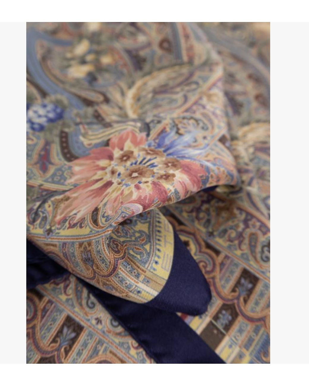 Etro Gray Paisley Floral Square Scarf
