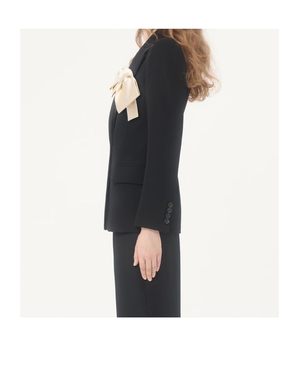 Valentino Black Bow Detailed Long-Sleeved Jacket
