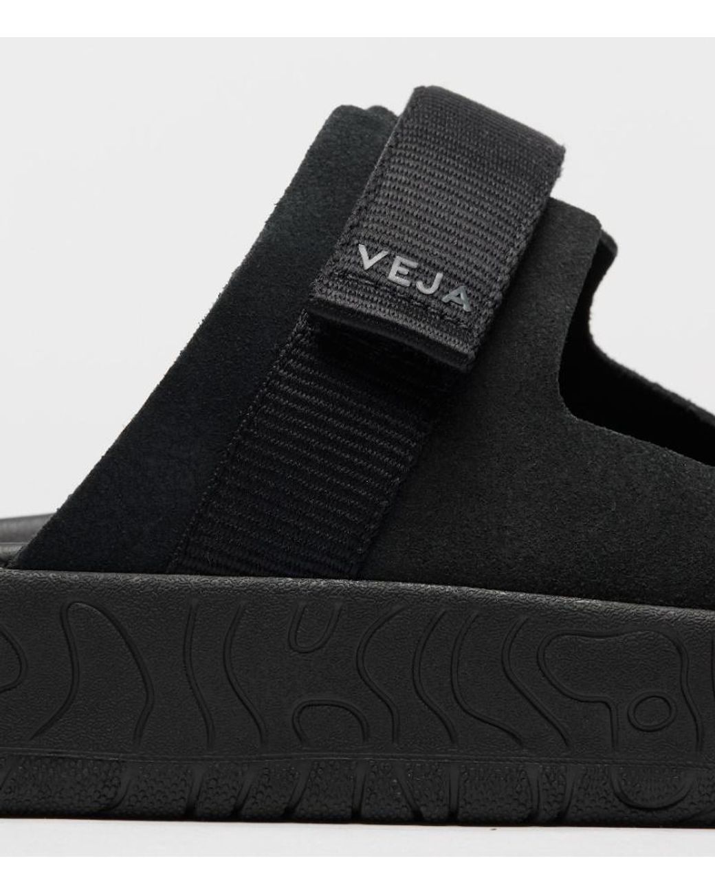 Veja Black Arpoador Double-Strap Slippers for men