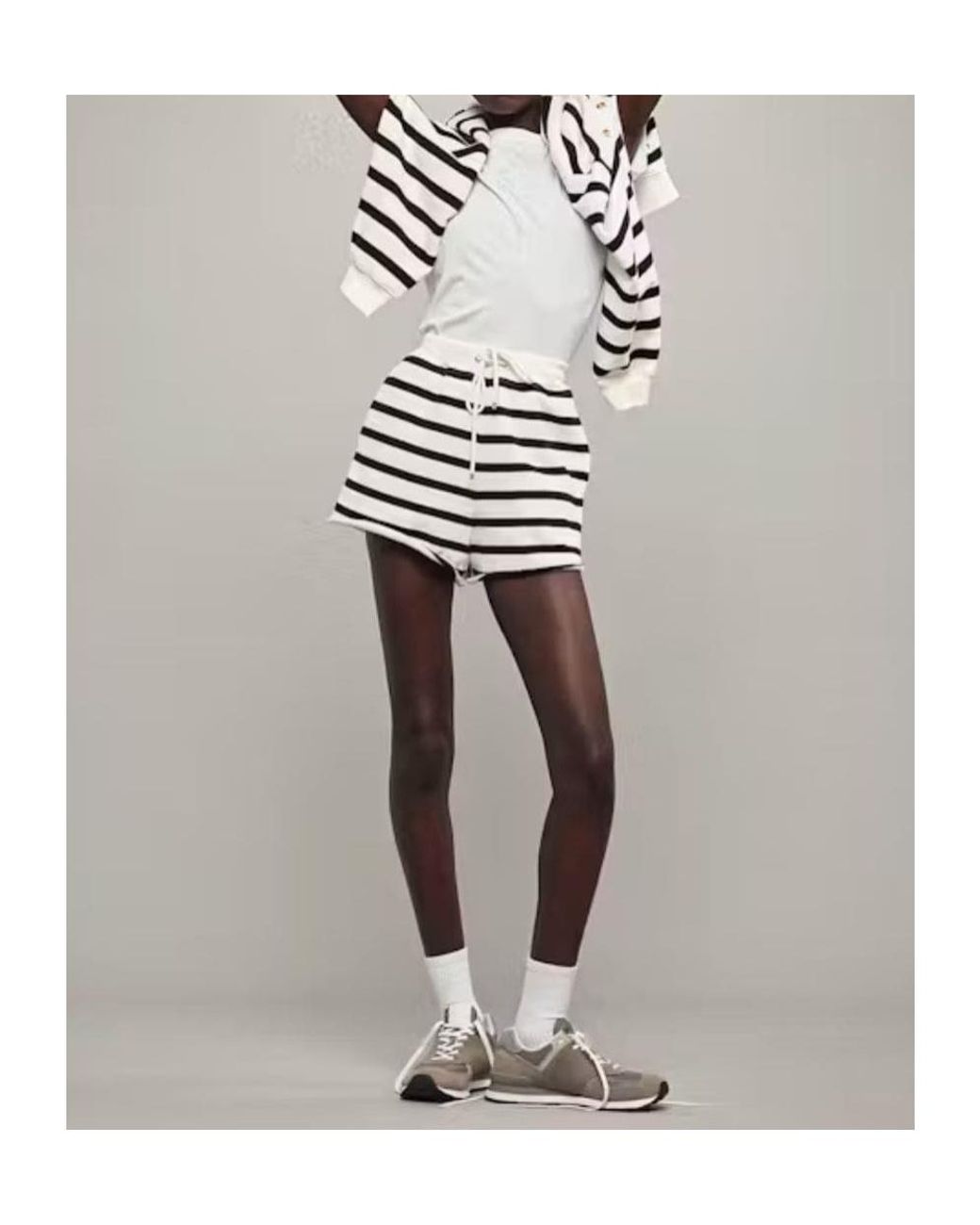 FRAME White Striped Baseball Shorts