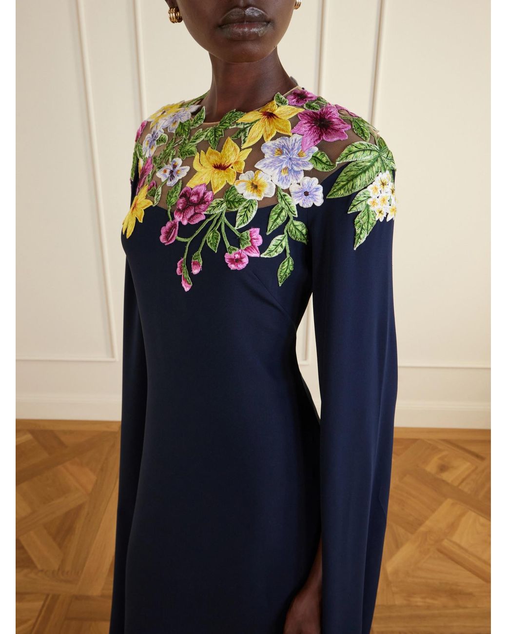 Oscar de la Renta Blue Cape-Effect Floral-Embroidered Silk-Blend Georgette Gown