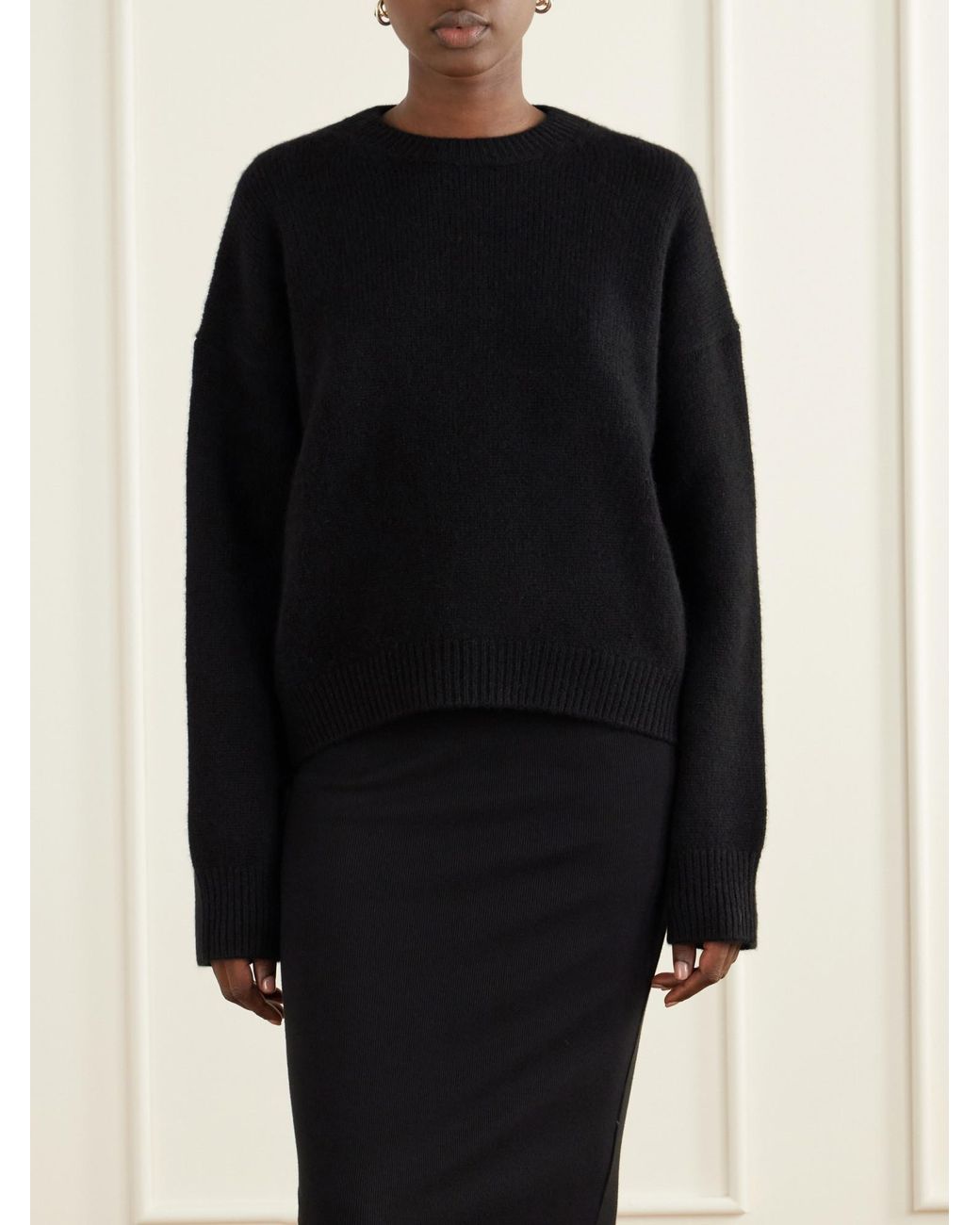 arch4 Black The Ivy Sweater
