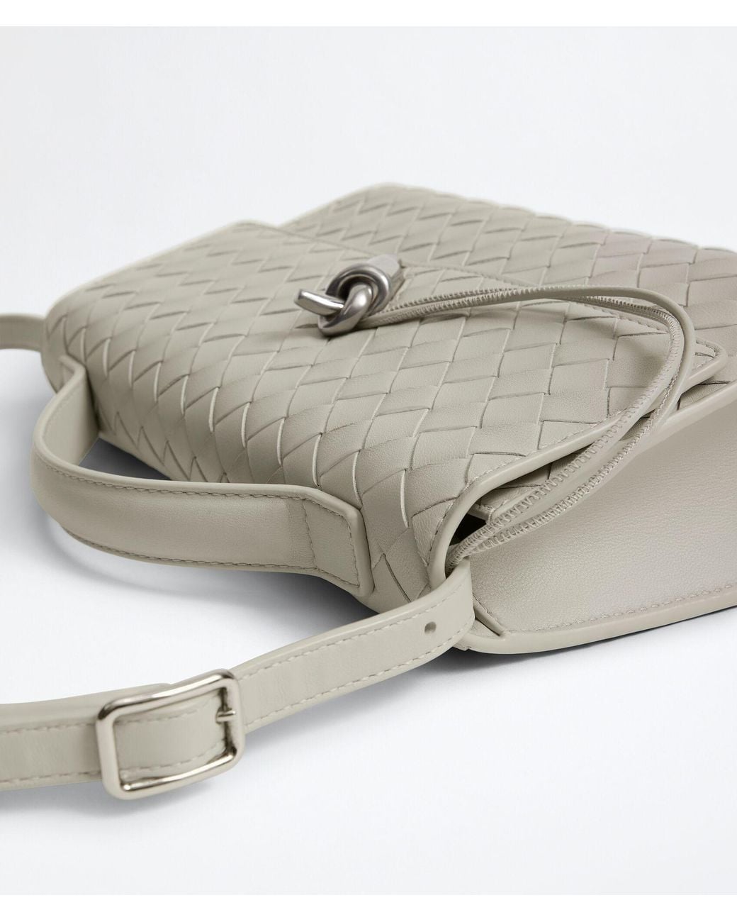 Bottega Veneta Multicolor Andiamo Clutch 25