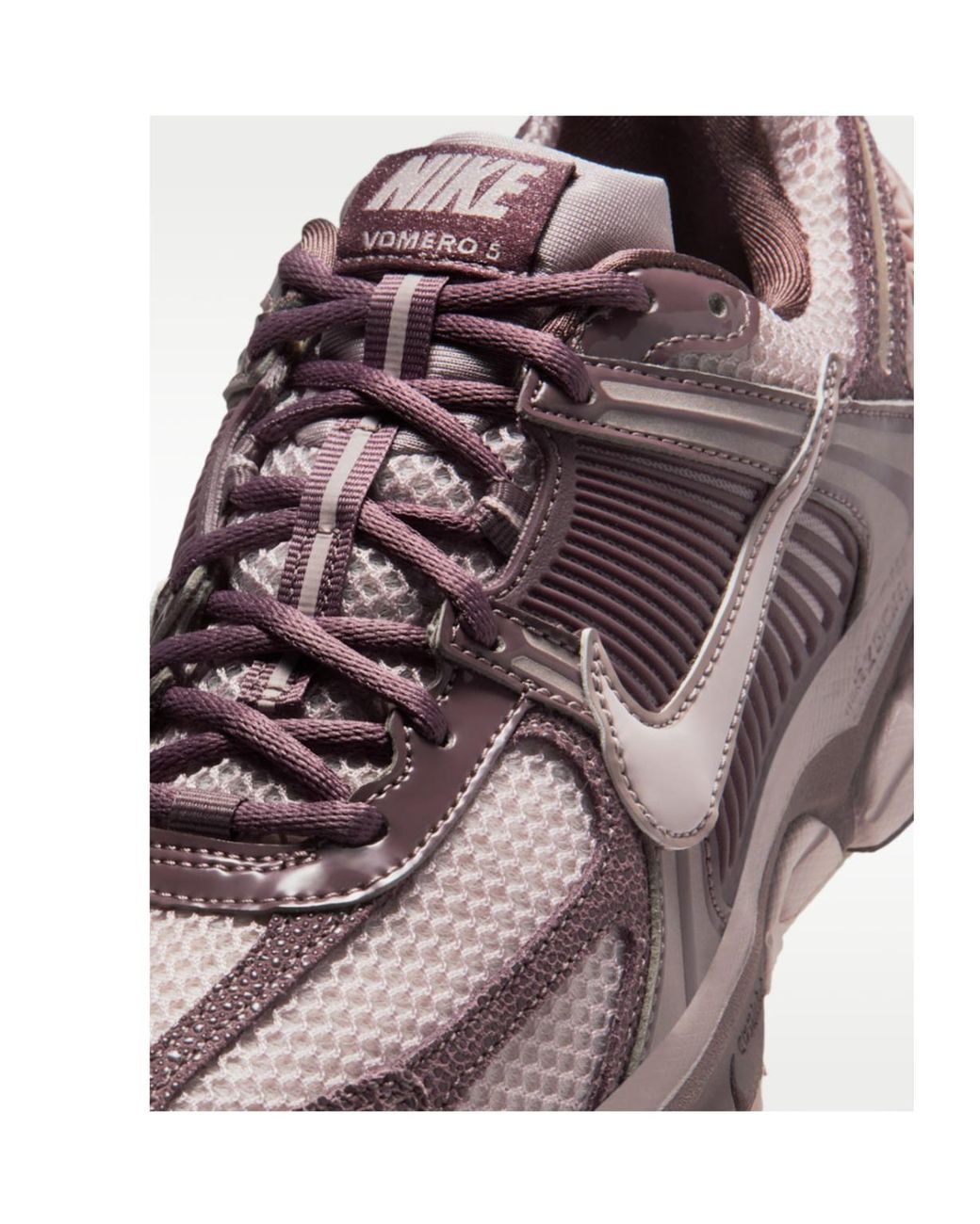 Nike Brown Zoom Vomero 5 Lace-Up Sneakers