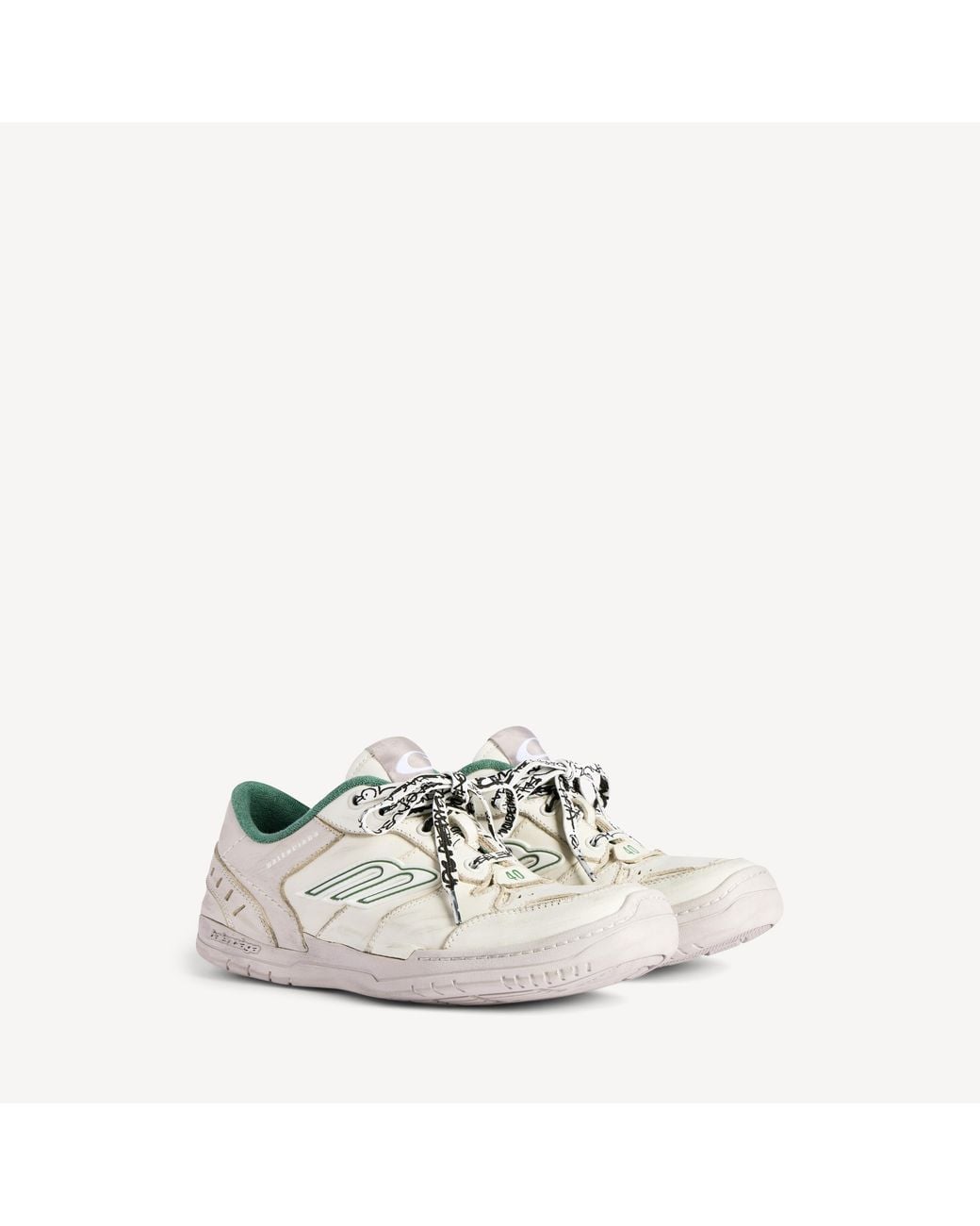 Balenciaga White Hamptons Medium Worn-Out Sneakers for men