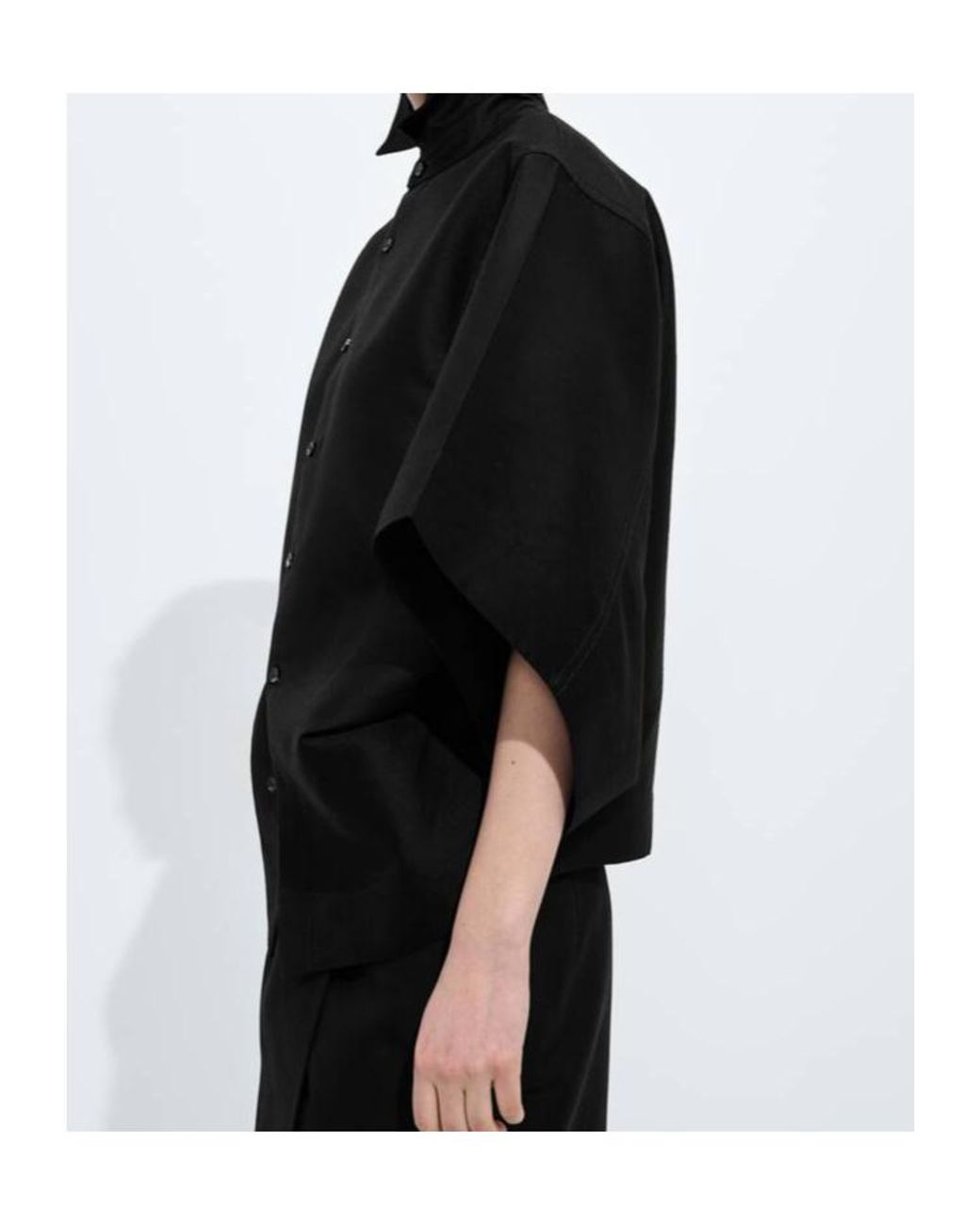 Bottega Veneta Black Raglan Sleeved Shirt
