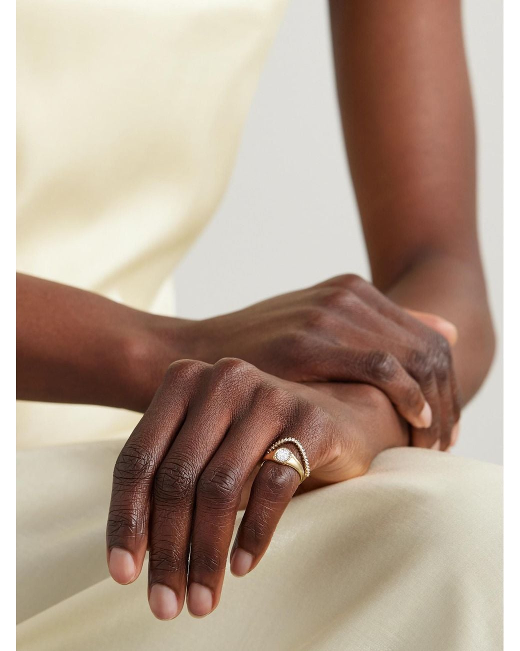 Yvonne Léon Metallic Minimalist Ring