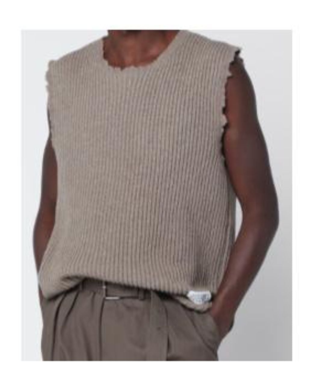MM6 by Maison Margiela Gray Frayed-Edge Ribbed-Knit Vest for men