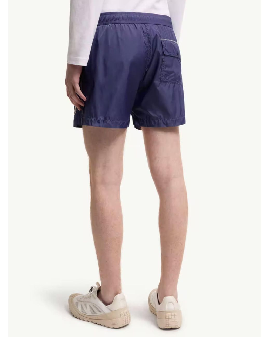 Moncler Blue ロゴパッチ スイムショーツ for men