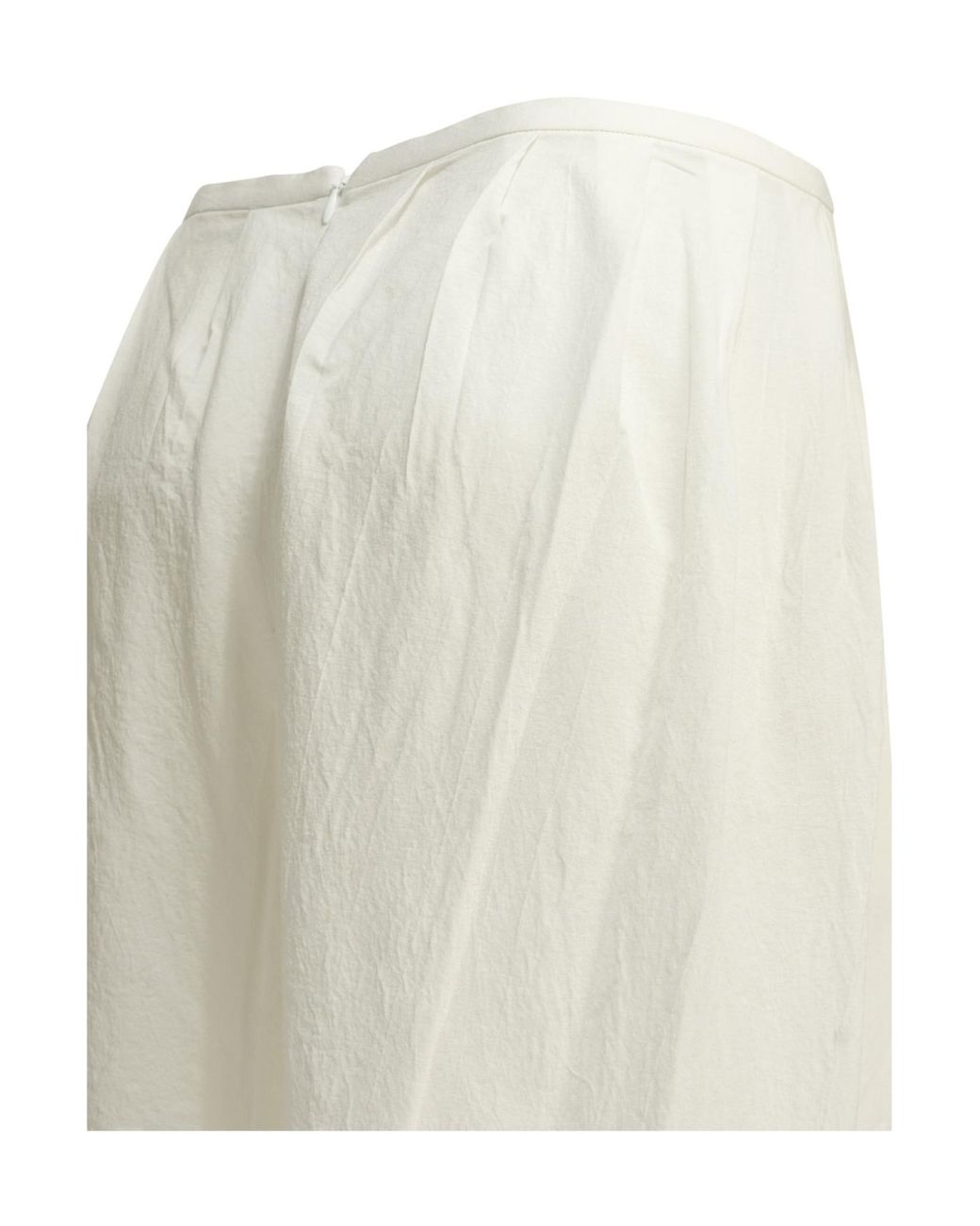 Khaite White Poppy Pleated Knee-Length Shorts
