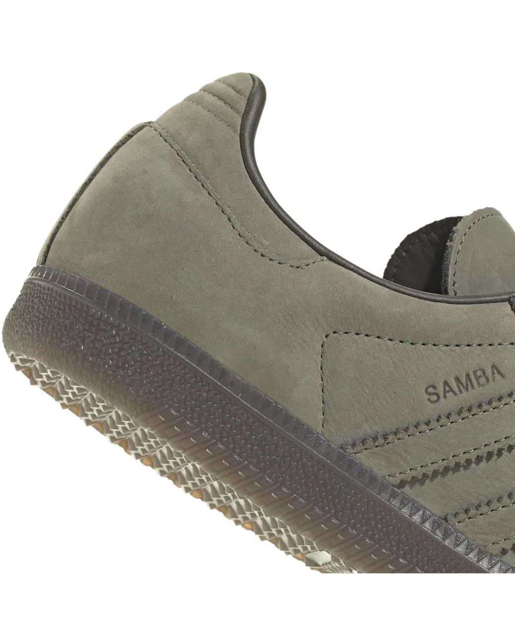 Adidas Originals Gray Simple And Casual Shoes for men