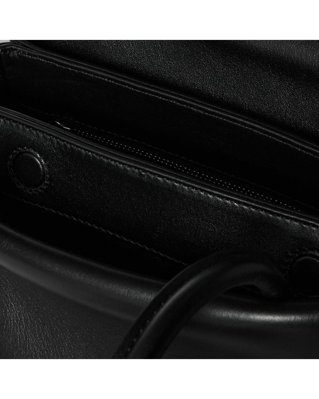 Prada Black Solid Color Passage Bag