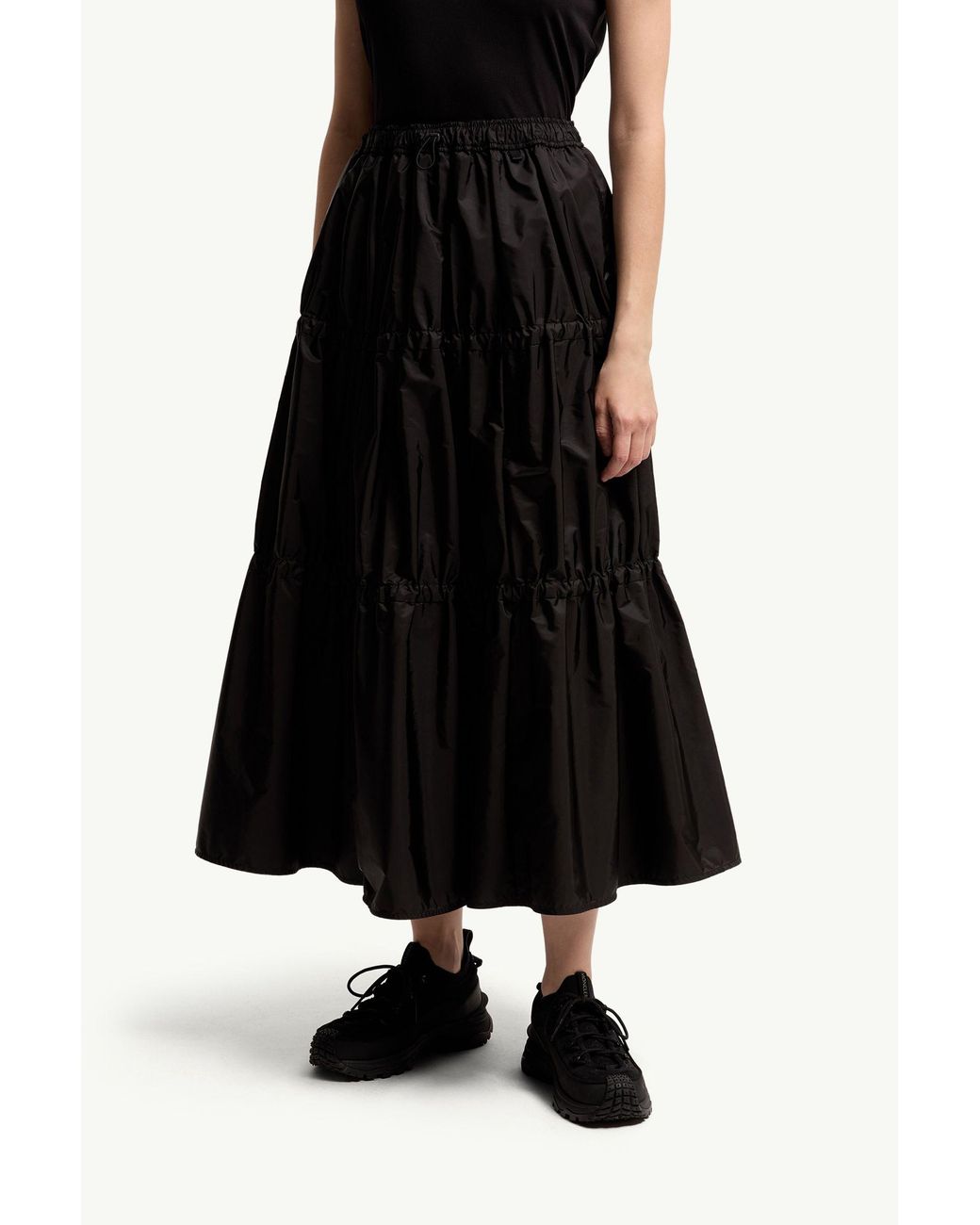Moncler Black Ruffle Mid-Length Skirt