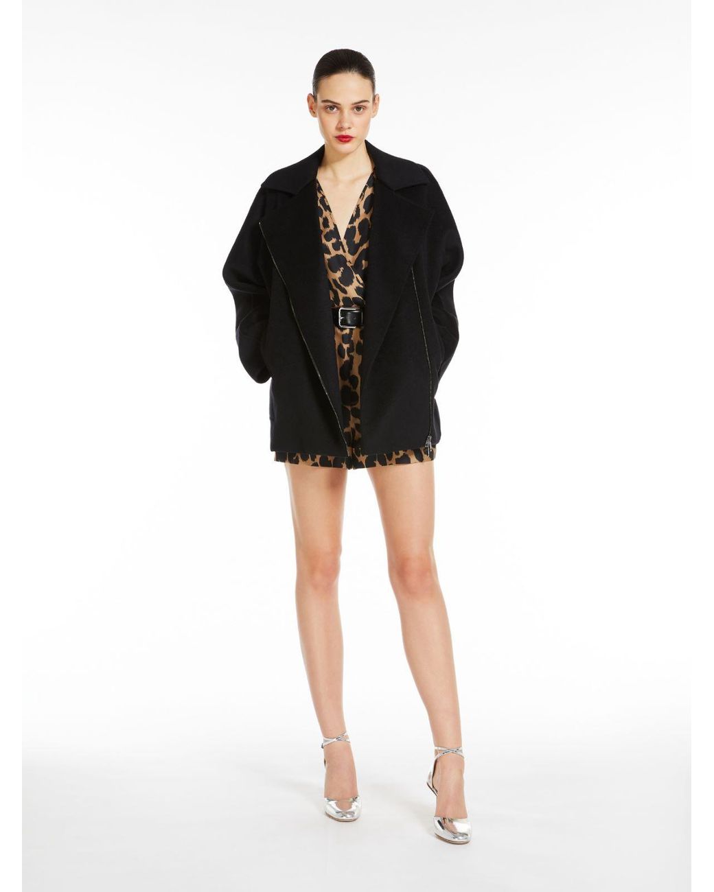 Max Mara Black Zip Detailed Long-Sleeved Coat