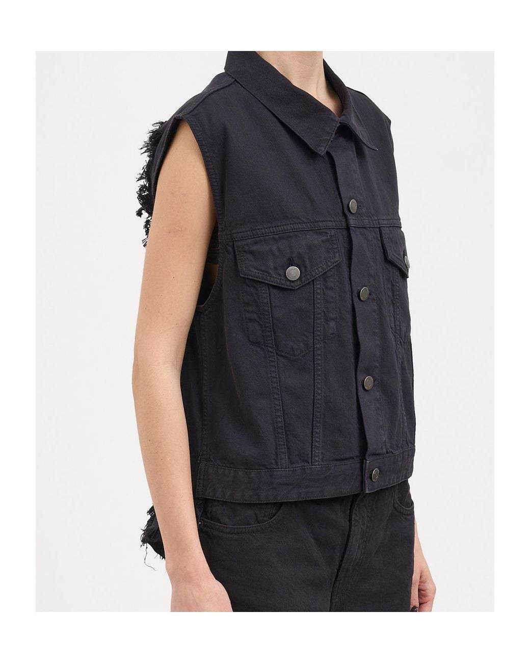 Haikure Black Sleeveless Vest